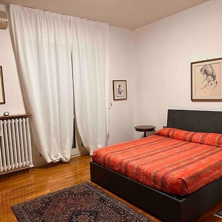 شقة A Casa Di Gianni غالاّراتي المظهر الخارجي الصورة