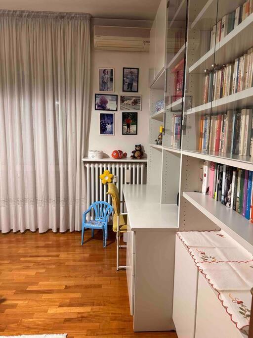 شقة A Casa Di Gianni غالاّراتي المظهر الخارجي الصورة